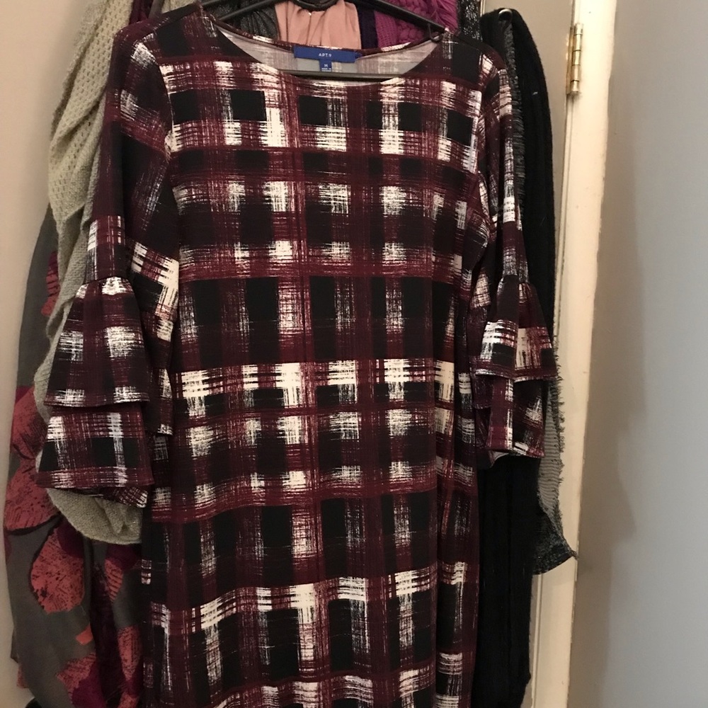 Apt 9 dress